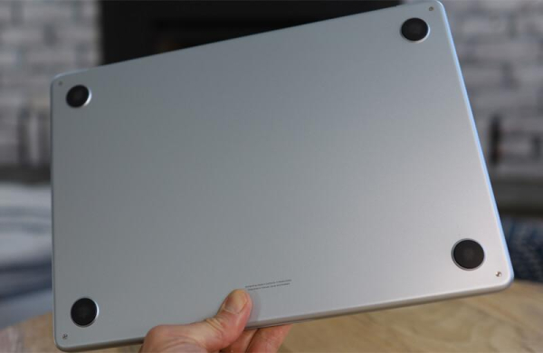 Обзор Apple MacBook Air 13 M4 (2025): лучшего ультрабука с мощным процессором Обзор Apple MacBook Air 13 M4 (2025): лучшего ультрабука с мощным процессором