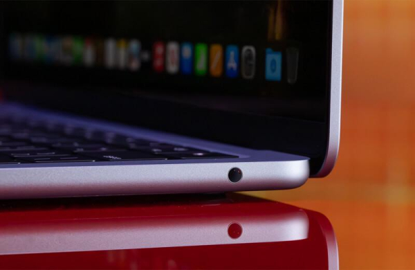 Обзор Apple MacBook Air 13 M4 (2025): лучшего ультрабука с мощным процессором Обзор Apple MacBook Air 13 M4 (2025): лучшего ультрабука с мощным процессором