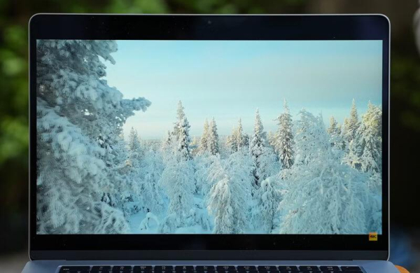 Обзор Apple MacBook Air 13 M4 (2025): лучшего ультрабука с мощным процессором Обзор Apple MacBook Air 13 M4 (2025): лучшего ультрабука с мощным процессором