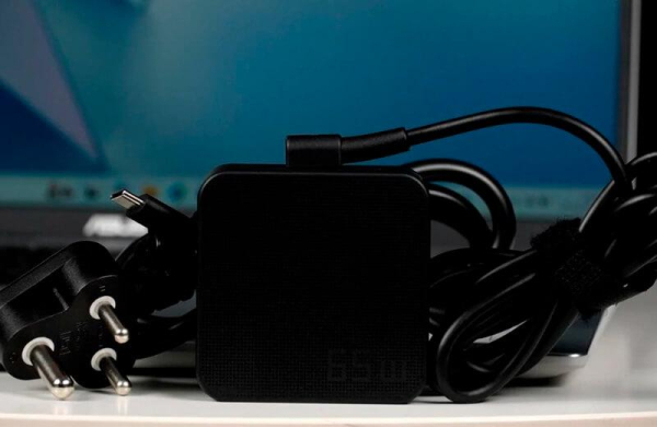 Обзор Asus Vivobook 16: лучшего ноутбука для офисной работы с доступной ценой